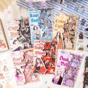 SET DE STICKERS MUJER ANIME